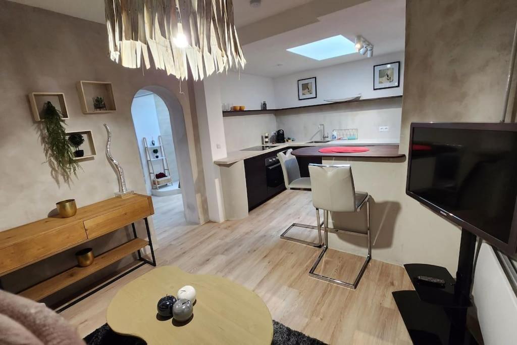 La Taniere Lens Est Apartment Sallaumines ภายนอก รูปภาพ